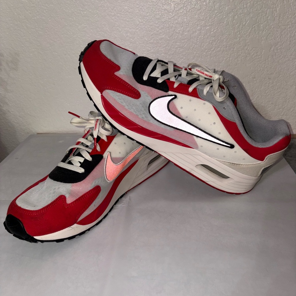 Nike Women’s Red, White & Black Air Max Style Running Shoes